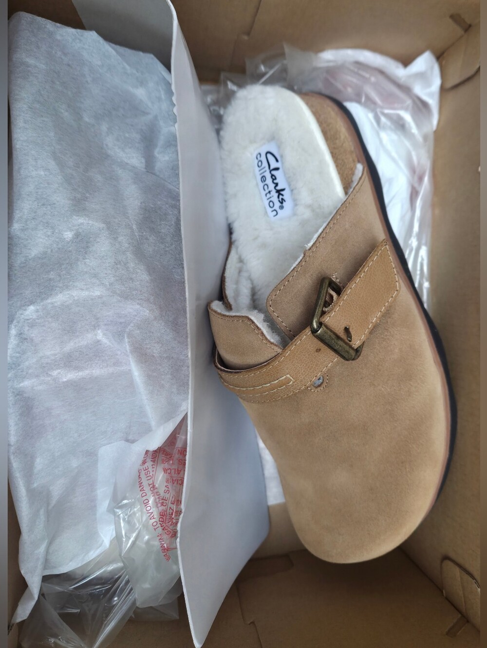 Clarks Collection "Brynn Slide" – Tan Suede Shearling Mules Size US 8